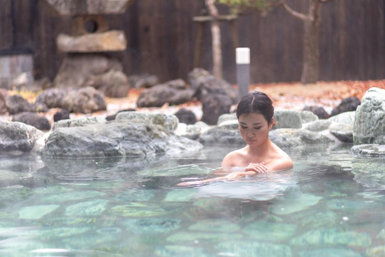 Kusatsu-Onsen Hotel Resort Кусацу Екстер'єр фото