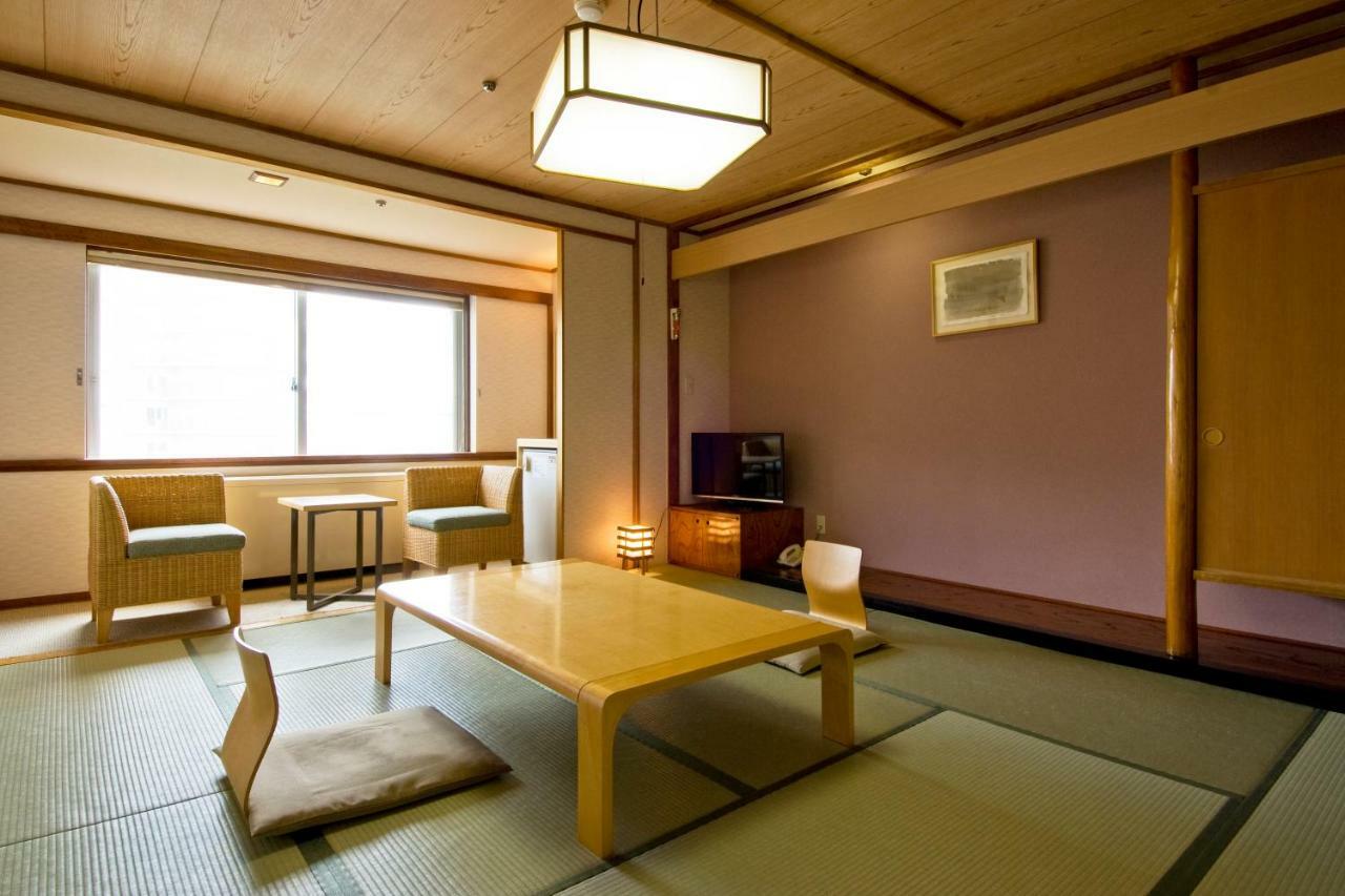 Kusatsu-Onsen Hotel Resort Кусацу Екстер'єр фото