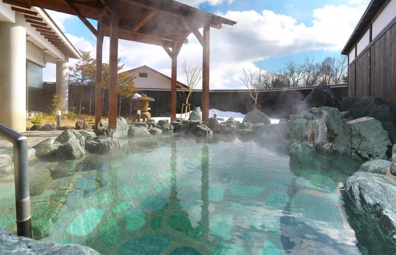 Kusatsu-Onsen Hotel Resort Кусацу Екстер'єр фото